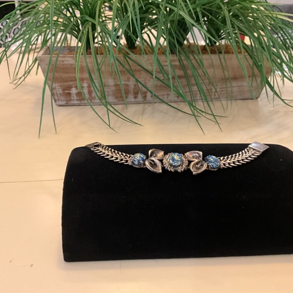 Vintage Sterling silver Hecho En Mexico Beautiful  Flower/Blue Stone Bracelet - Picture 2 of 4